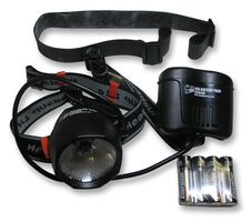 PELI - 2640-030-110 - 卤素＋LED 大灯